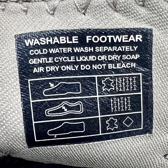 Keen women's Sarasota Waterproof Sport Hiking Sandals size 6.5/ EU 4 - Picture 13 of 13